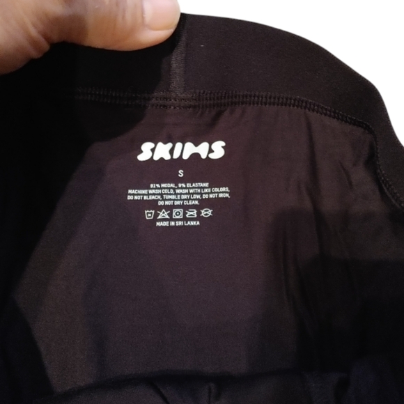 SKIMS Stretch 3 Pieces 5" Inseam Boxer Set - Picture 8 of 15